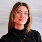 Foto der Psychologin und Forscherin am Artis Lab Wien, Paula Angermair